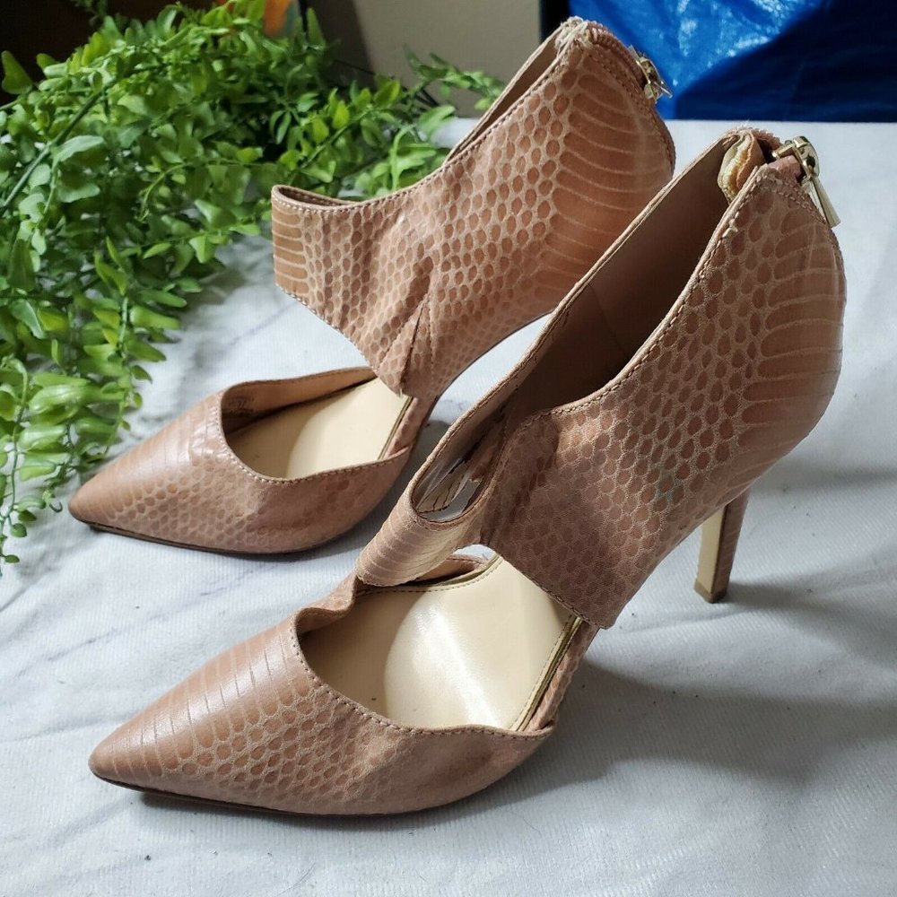 Jessica Simpson Coswell Blush Pink Snake Embossed Faux Leather Pointed Toe Pump - Picture 4 of 11